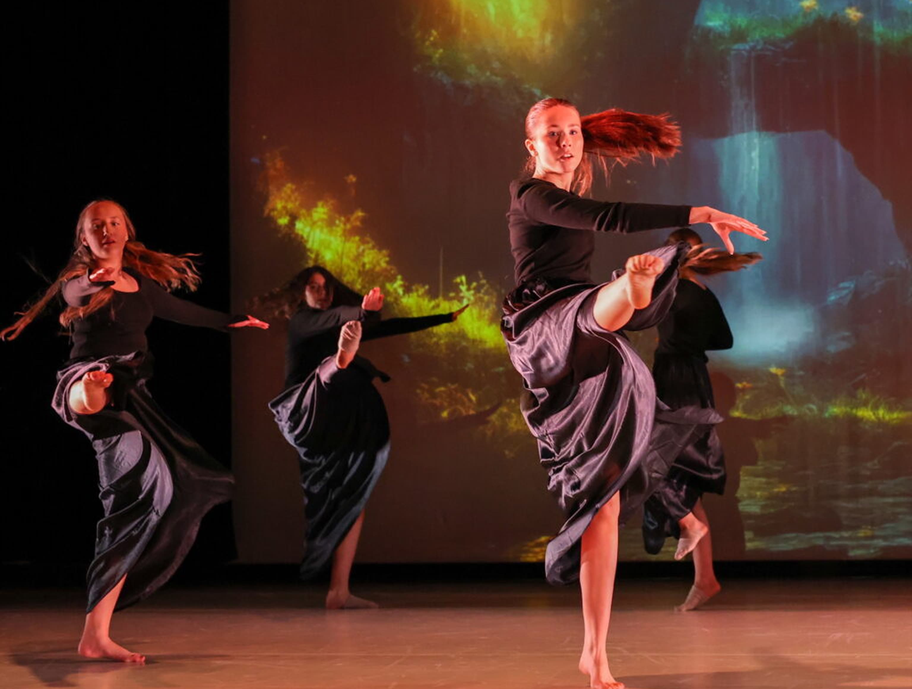 Contemporary Workshop — Contemporary hos Catchy Dansestudio